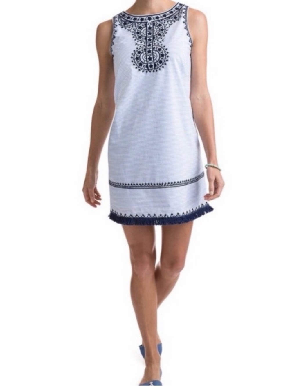 Vineyard Vines | EUC - Embroidered Striped Shift Dress - Size 0